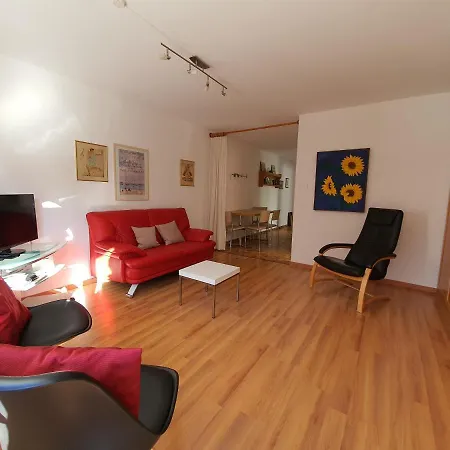 Serviced Wallis 住宿加早餐酒店 3*