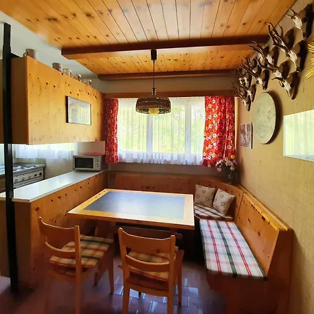 Bed & Breakfast Serviced Apartments Wallis 3*