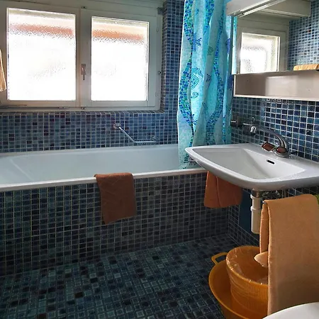 住宿加早餐酒店 Serviced Wallis 莫雷尔