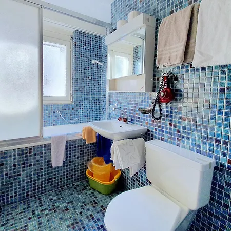 Serviced Wallis 住宿加早餐酒店