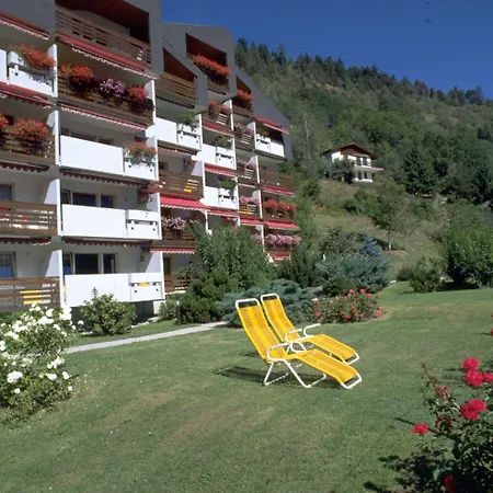 Serviced Wallis 住宿加早餐酒店 3*