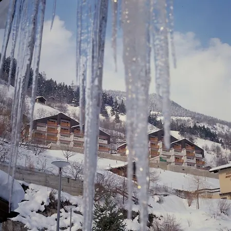 Bed & Breakfast Serviced Apartments Wallis 3*