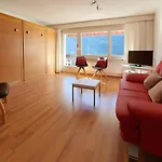Serviced Wallis Bed & Breakfast