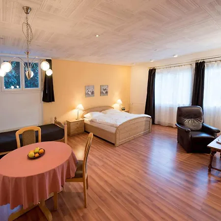 Bed & Breakfast Serviced Apartments Wallis Morel