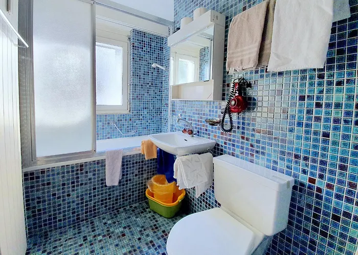 Serviced Apartments Wallis Bed & Breakfast