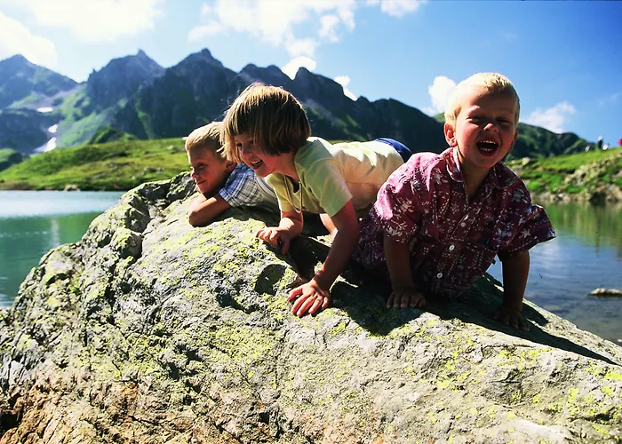 Serviced Apartments Wallis Bed & Breakfast 3*