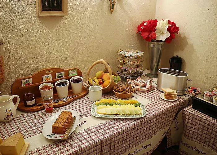 Serviced Apartments Wallis Bed & Breakfast 3*