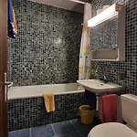 Serviced Apartments Wallis 3* Morel