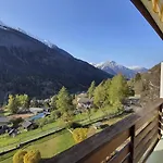 Bed & Breakfast Serviced Apartments Wallis 3*